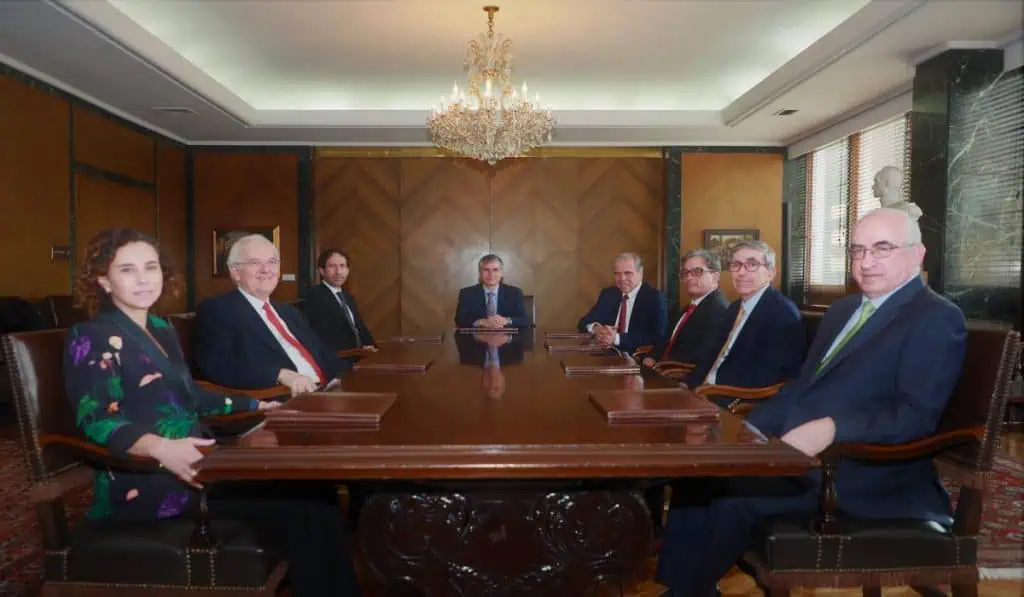 Si bajó la inflación en Colombia, ¿por qué aumentaron las tasas de interés? Junta Directiva del Banco de la República de Colombia