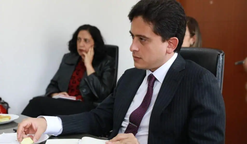 Estas son las nuevas reglas de la DIAN para contratar personal Luis Carlos Reyes, director de la DIAN