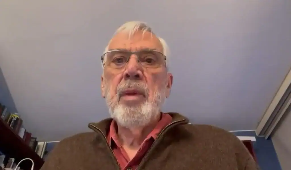 Kalmanovitz: informe de J.P.Morgan sobre trinos de Petro es preocupante Kalmanovitz: informe de J.P.Morgan sobre trinos de Petro es preocupante