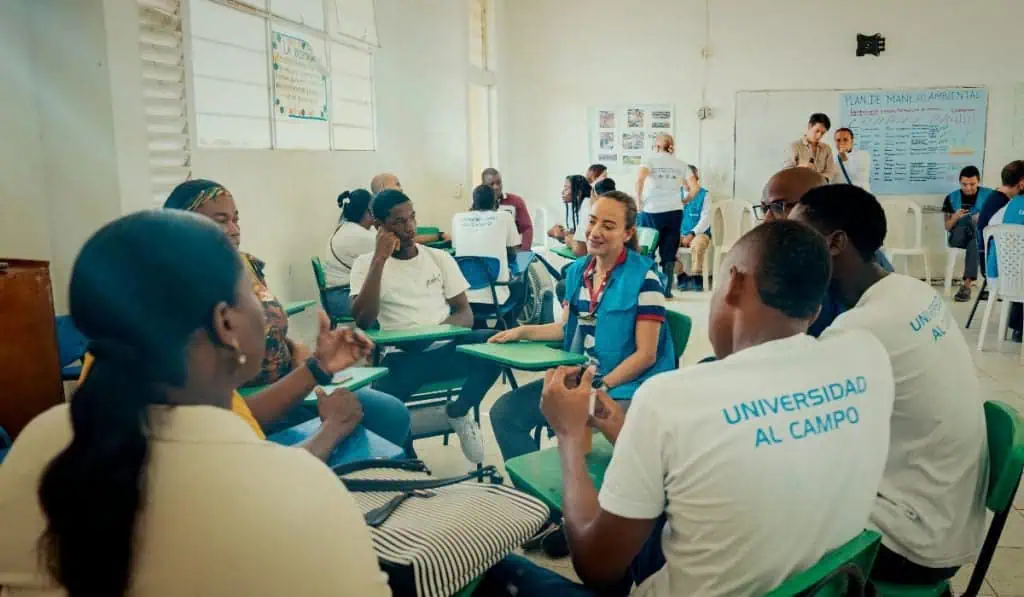 Banco de Bogotá suma esfuerzos con Unicef para seguir acompañando programas educativos de niños y jóvenes en Chocó Banco de Bogotá suma esfuerzos con Unicef para seguir acompañando programas educativos de niños y jóvenes en Chocó