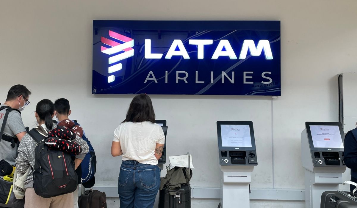 Latam extiende hasta el 12 de marzo el plazo para atender a pasajeros de Viva. Imagen: Valora Analitik.