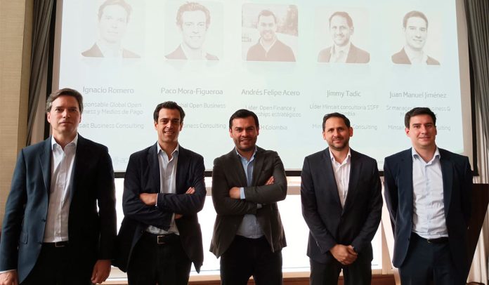 Minsait y ACH reunidos sobre Open Finance Minsait. Foto: Valora Analitik.