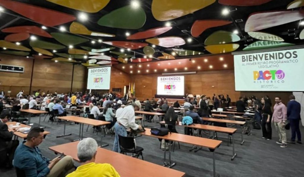Pacto Histórico bloqueará proyecto para reducir el IVA en Colombia a 16 %
