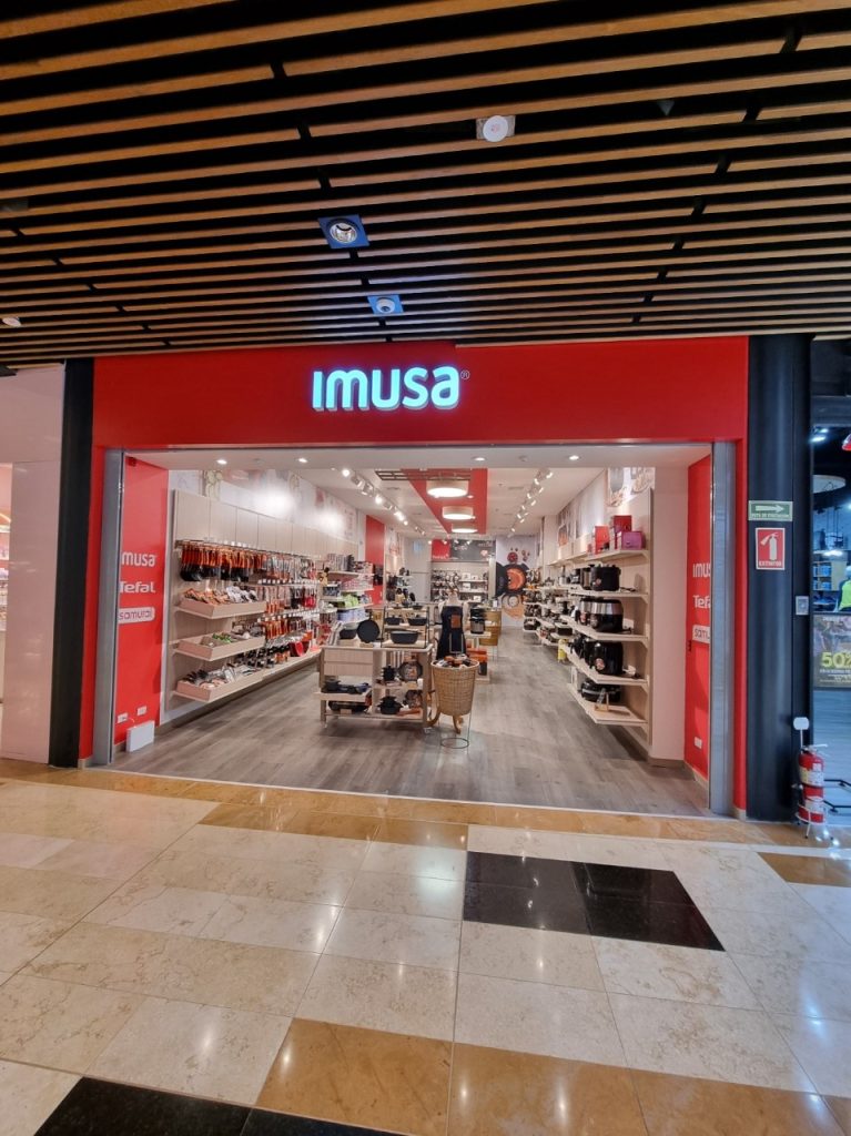 Imusa abre su tienda número 26 en Colombia