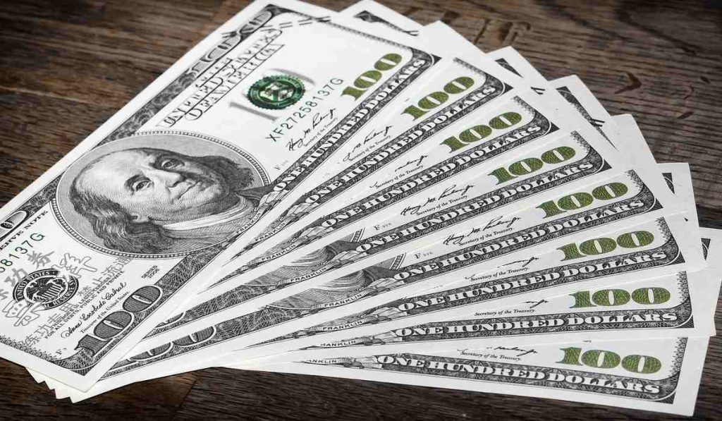 Dólar