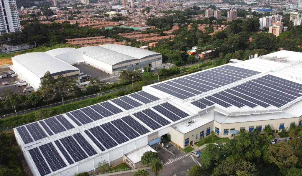 Erco Energía: a través de la tecnología brinda acceso a energía limpia, económica y digital
