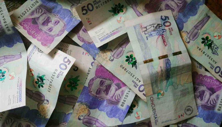prima de navidad de Colpensiones