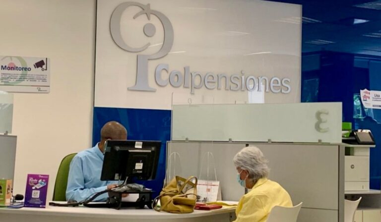 pensionados que deben declarar renta en Colombia