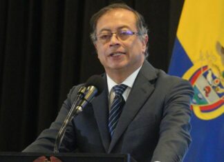 Gustavo Petro anunció, que inicia un cese al fuego bilateral