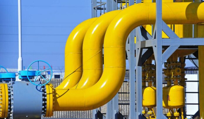Precio del gas natural cae 45% en el mundo: mercado en 2024 seguirá bajista