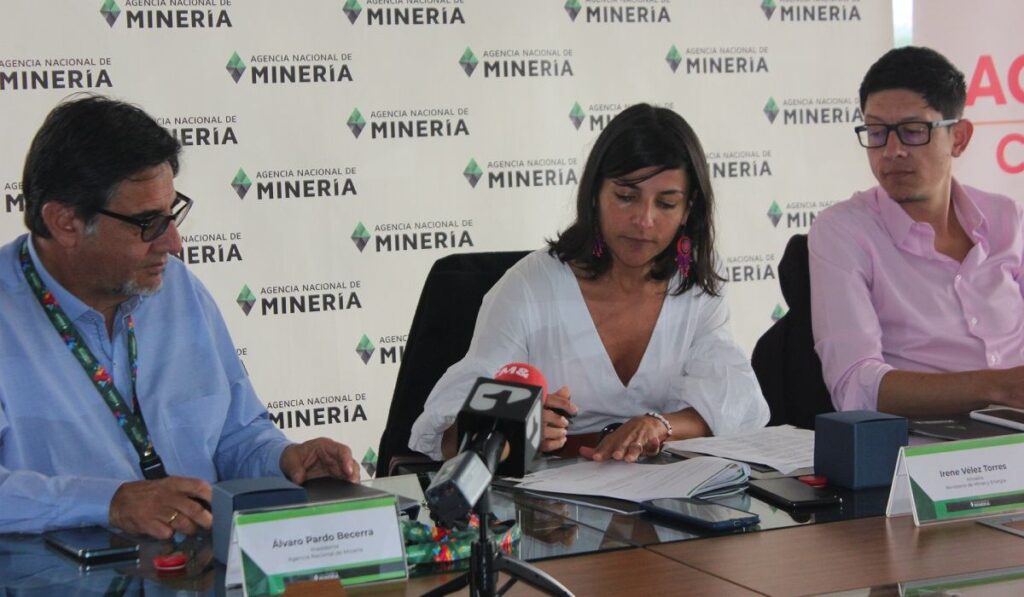 Acuerdo comercializadora de oro
