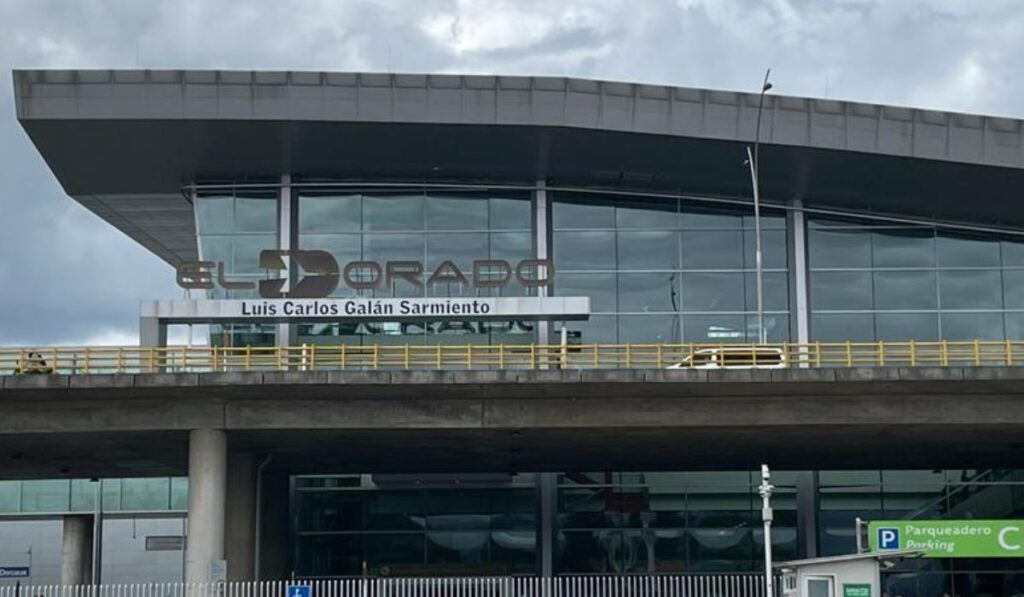 Aeropuerto El Dorado de Bogotá (Colombia)