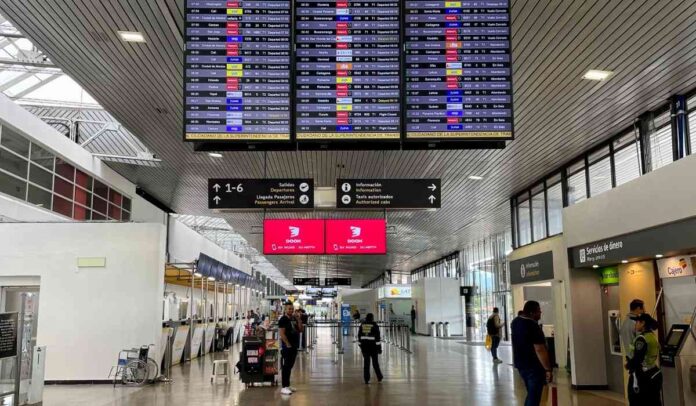 Aeropuerto vuelos Vuelos
