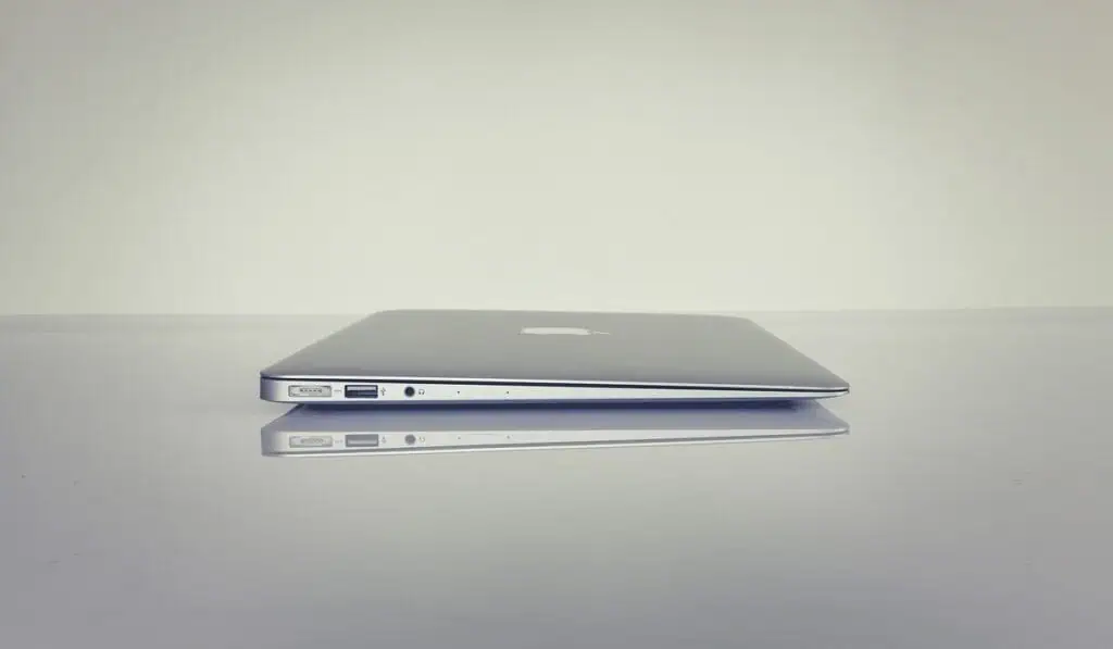 Apple lanzó nuevos computadores MacBook Pro con chip producido por ellos Apple lanza nuevos MacBook pro