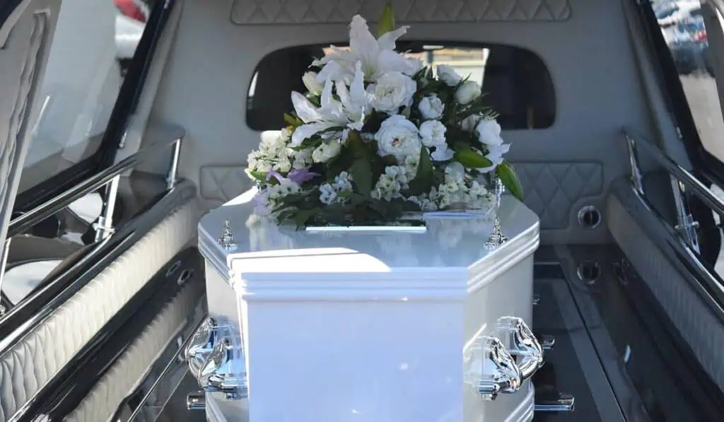 Auxilio funerario de Colpensiones: así se puede reclamar Auxilio funerario de Colpensiones