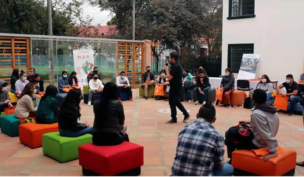 Aplique a becas para educación superior en Colombia hasta el 4 de febrero Becas Vamos a la U en Colombia