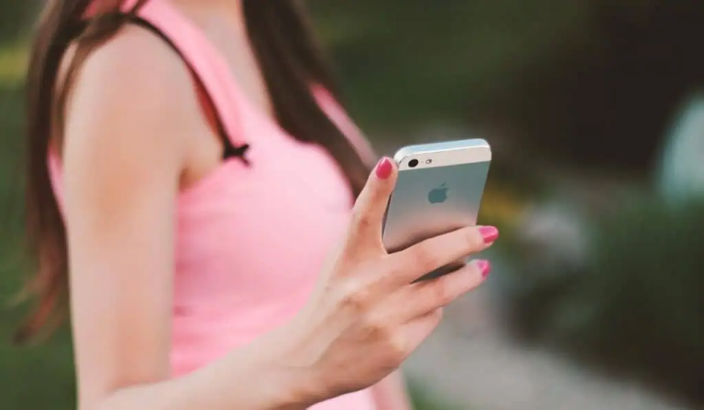 Colombia tendrá importantes cambios en la portabilidad numérica de celulares Sigue la adopción digital por parte de los usuarios de bancos en Colombia.
