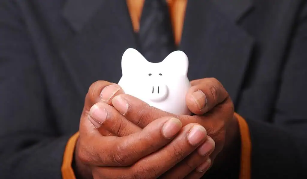 Fondos privados piden a Colpensiones no usar ahorro de los jóvenes para tapar hueco fiscal Colpensiones