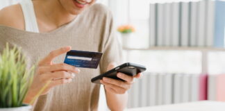 Tarjeta de crédito para mujeres de Banco Popular