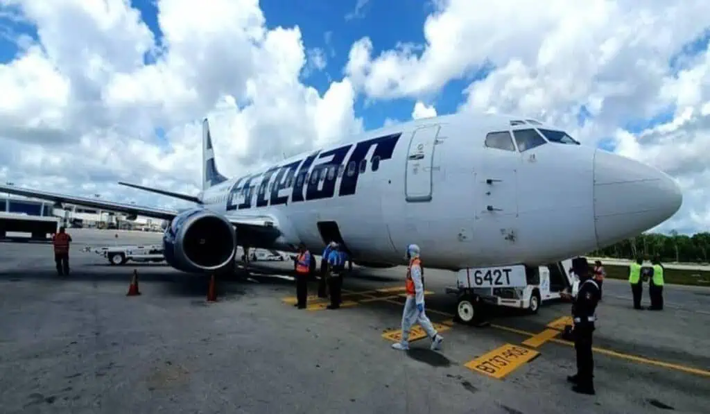 Aerolínea venezolana Estelar no volará por ahora ruta entre Caracas y Bogotá Estelar