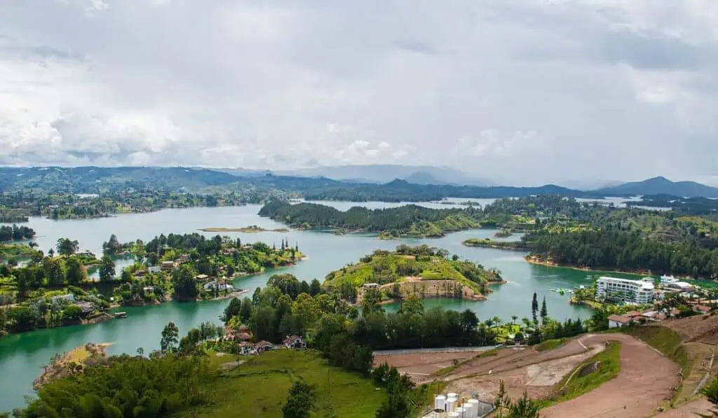 ¿Cuánto vale un glamping en Guatapé? Opciones de glamping en Guatapé