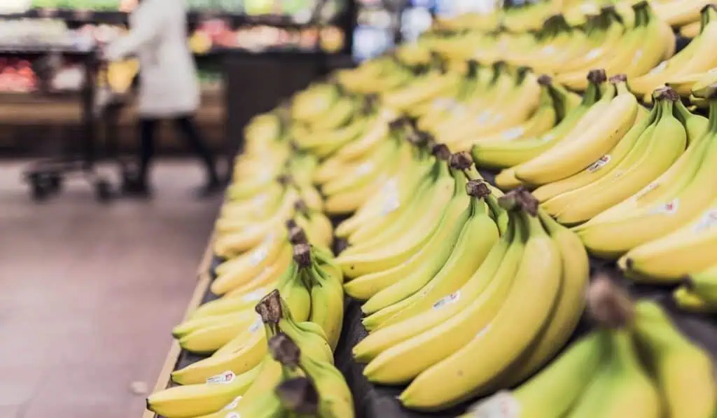 Grandes empresarios de Colombia dudan de alza de tasas de interés para contener la inflación Informe de Política Monetaria ve más Inflación en Colombia