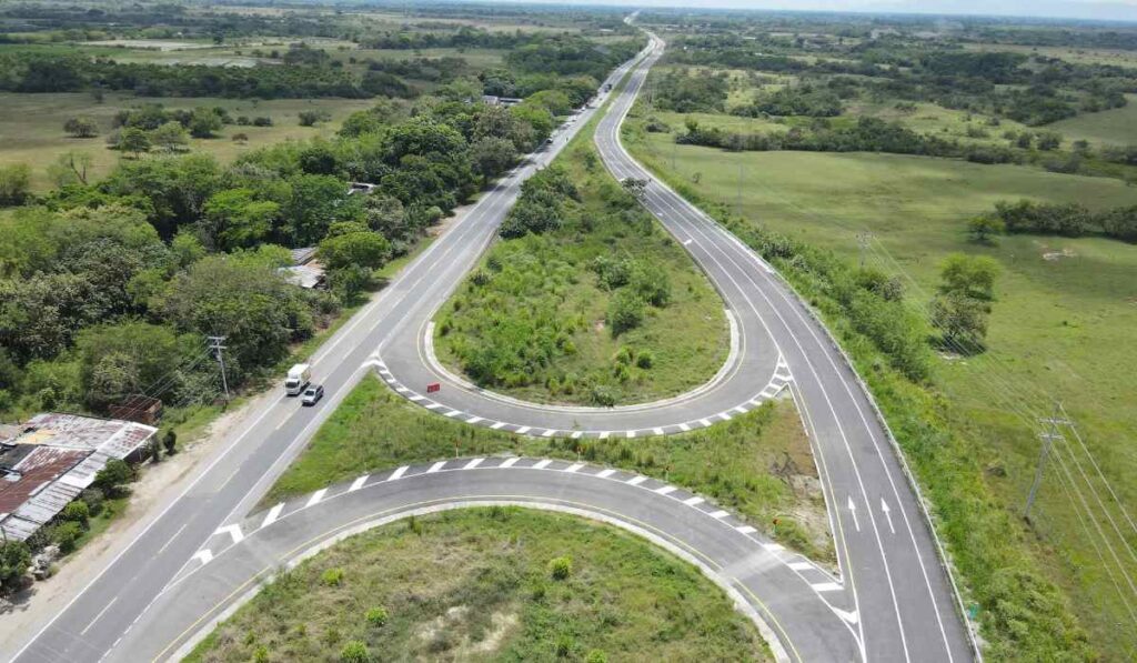 Estas son las vías en Colombia que podrían quedar sin obras por no subir peajes