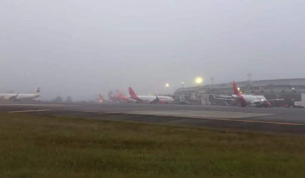 Suspendidas operaciones en el Aeropuerto de Rionegro Operaciones en el Aeropuerto de Rionegro