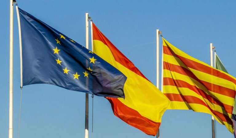España