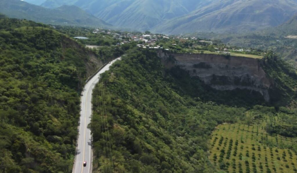 El megaproyecto Pasto – Popayán prevé intervenciones en más de 250 km y requeriría inversiones por $14 billones. Foto: ANI