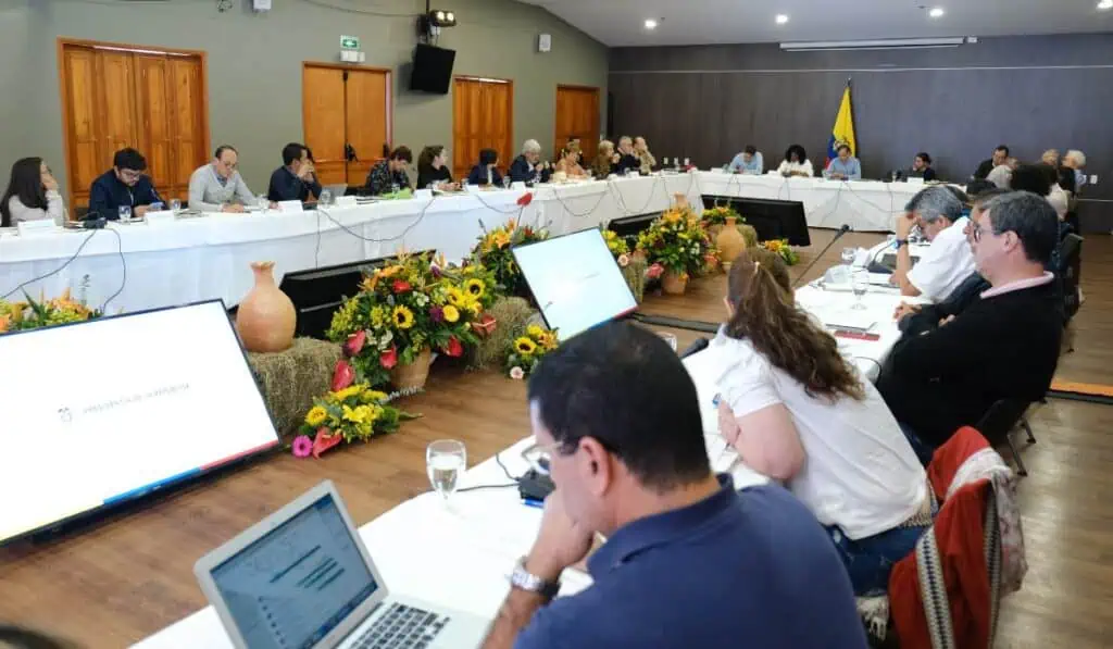 Petro cita a consejo de ministros extraordinario; director de DNP fue invitado Gabinete de Gustavo Petro en Colombia