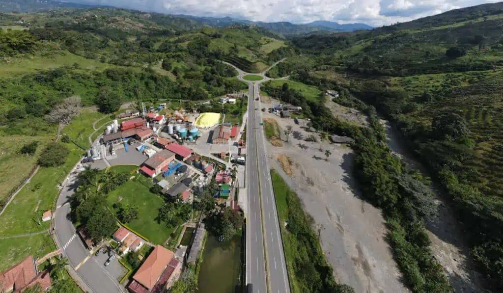 Así es el nuevo mapa de megaproyectos que Colombia tendría que construir a 2050 Megaproyectos viales, vías
