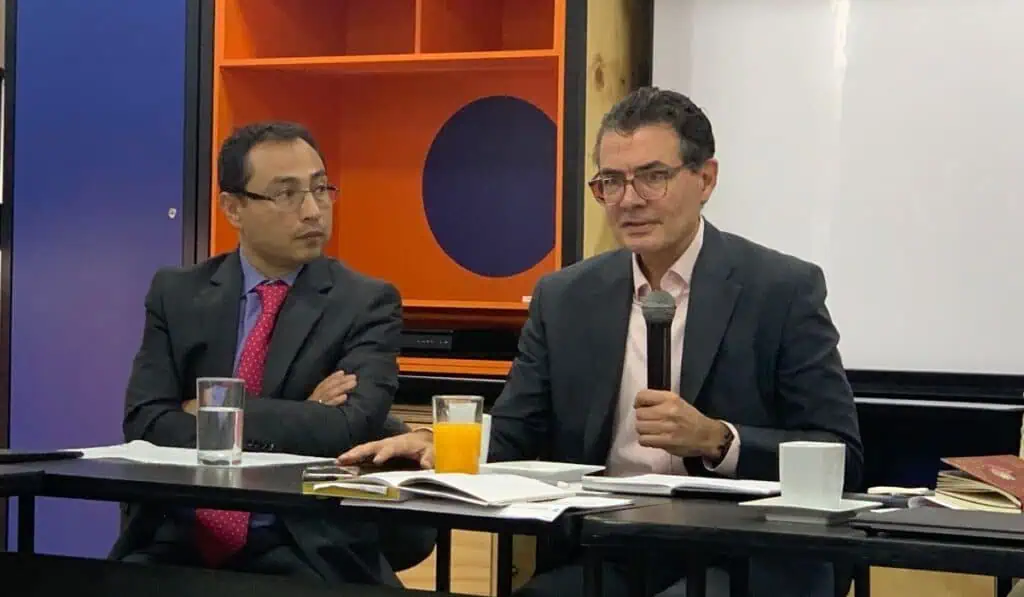 Ministerio de Educación reitera sanciones por cobros no autorizados en listas escolares de Colombia Educación primaria y preescolar