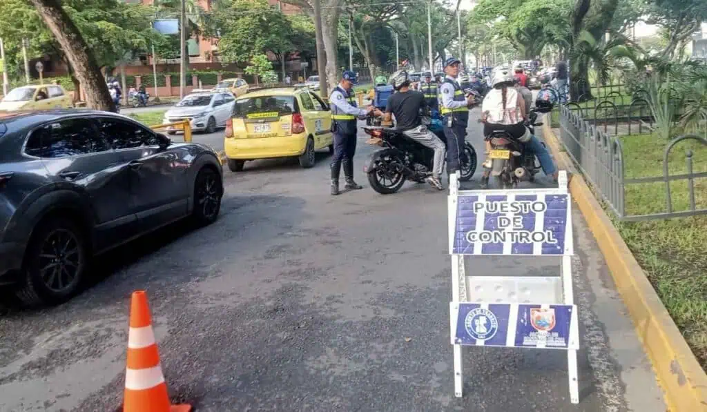 Descubra cómo funciona el pico y placa en Cali este miércoles 14 de junio Pico y placa cali