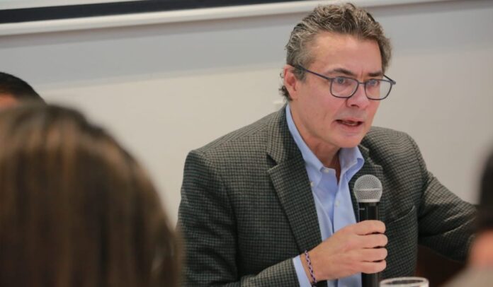 Alejandro Gaviria habla de su salida del gobierno Petro Alejandro Gaviria habla de su salida del gobierno Petro