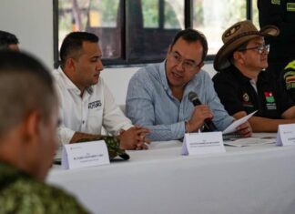 Alfonso Prada, ministro del Interior, habla del futuro de las EPS en Colombia