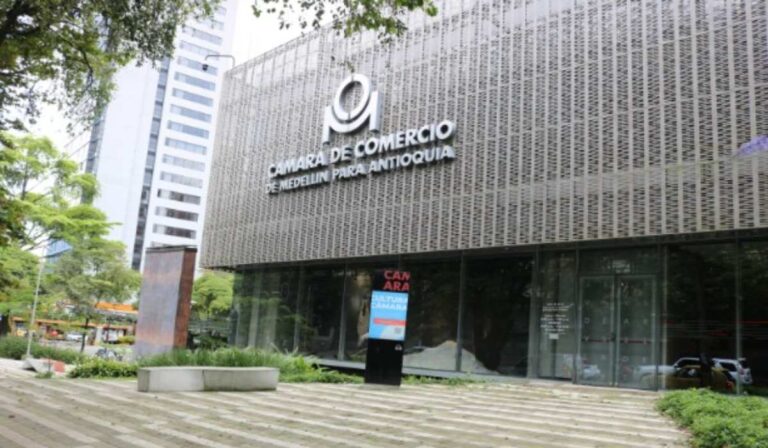 Sede Cámara de Comercio de Medellín en El Poblado