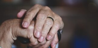 Cambio de EPS en Colombia de un pensionado en Colpensiones