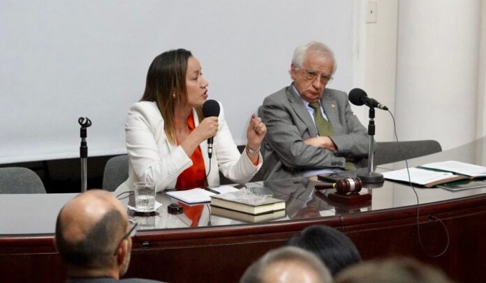 Carolina Corcho critica a los médicos en Colombia