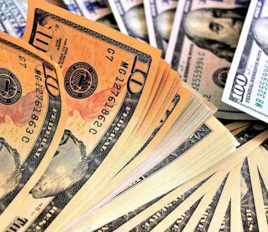 Peso colombiano y peso argentino, monedas más devaluadas en América Latina en febrero