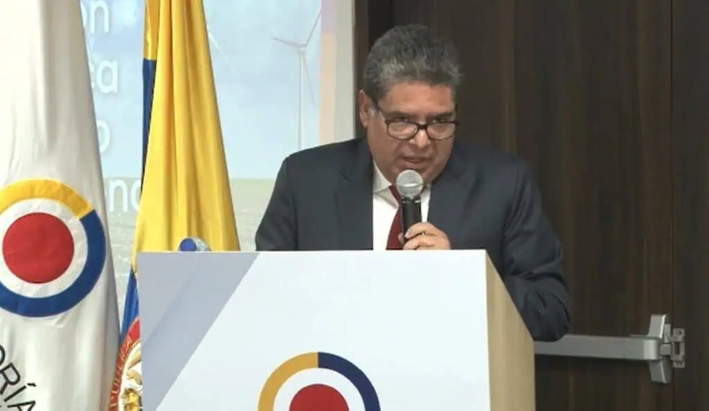 Contraloría de Colombia requerirá a Aerocivil y SuperTransporte por afectación de Viva Air Contraloría de Colombia requerirá a Aerocivil y SuperTransporte por afectación de Viva Air