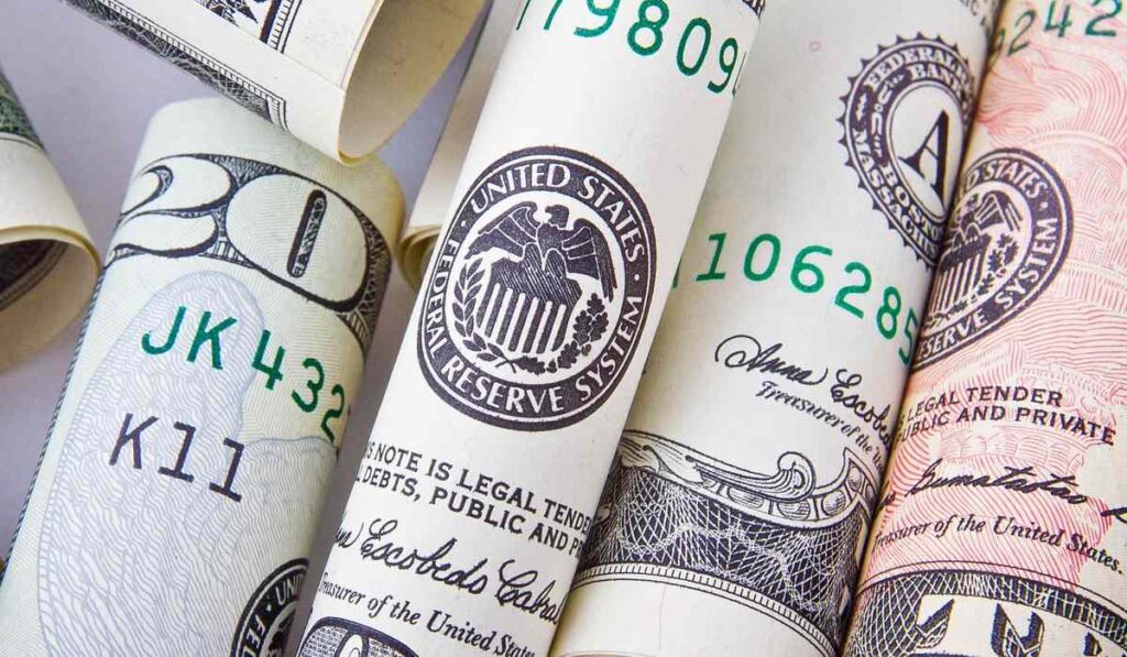 Dólar en Colombia abre al alza este martes.