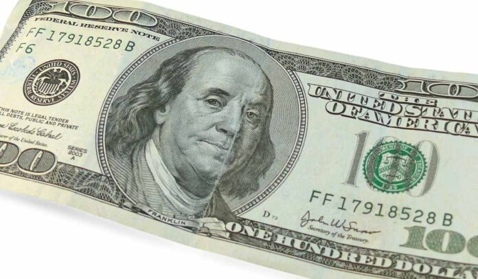 Dólar en Colombia (2) Dólar en Colombia abre por debajo de los 4.900.