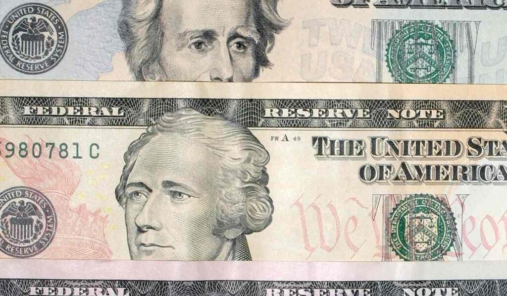 Dólar en Colombia, cerró este martes por debajo de los 4.800.