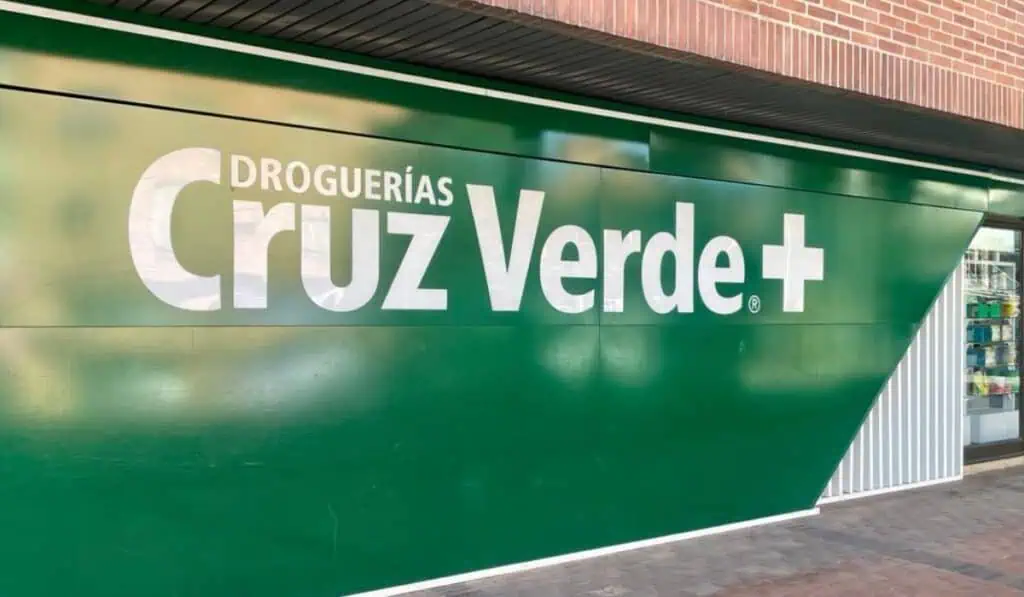 Caso Cruz Verde - Sanitas: ordenan plan de contingencia ante suspensión de medicamentos Droguerías Cruz Verde en Bogotá