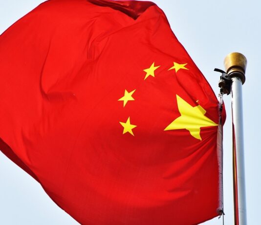 China y su bandera