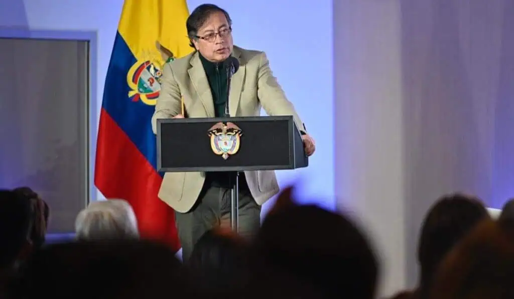 Reforma a la salud arrancará, sin ser aprobada, por EPS intervenidas por el Gobierno Petro ordena modelo preventivo de reforma a la salud