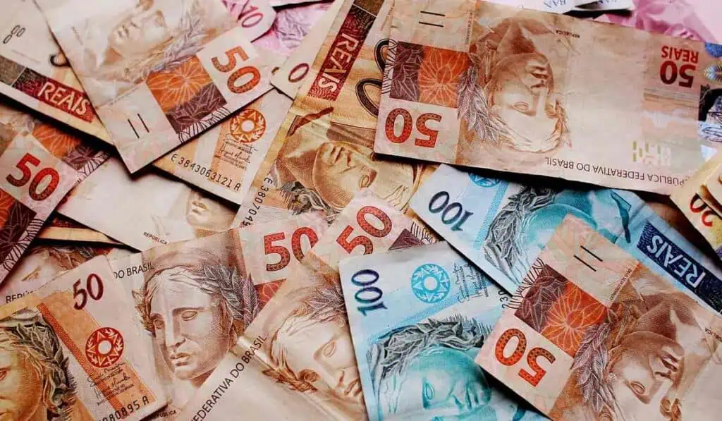 Inflación en Brasil sostiene tendencia a la baja: cayó a 5,77 % en enero de 2023 Banco Central de Brasil mantiene tasas en 13,75 % y esquiva presiones por reducirla