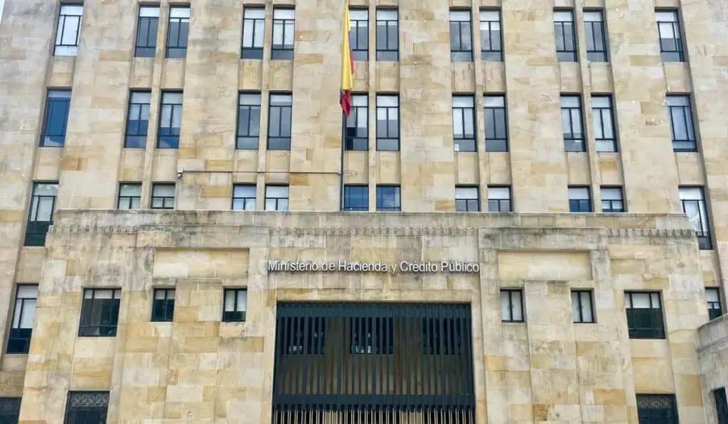 Gobierno Petro adjudicará solo una parte de los $52 billones del Fonpet: ¿Qué pasará con el resto? Reforma al SGP