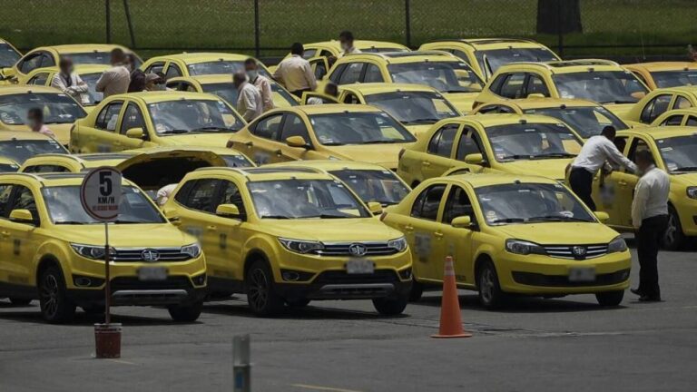 Subsidio a la gasolina para taxistas.
